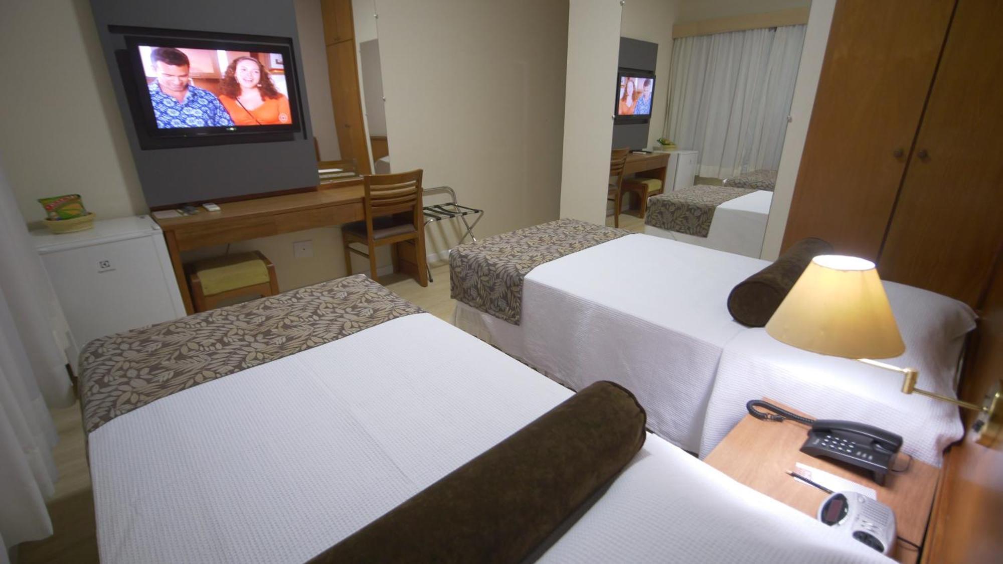 Regente Hotel Unaí Zewnętrze zdjęcie