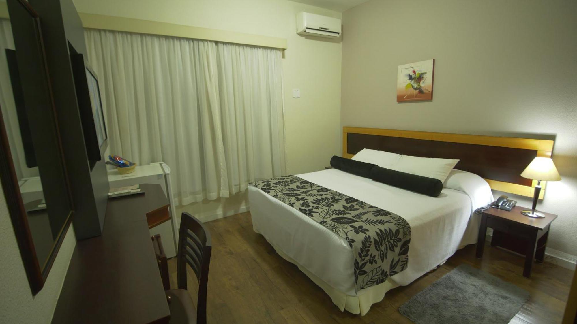 Regente Hotel Unaí Zewnętrze zdjęcie